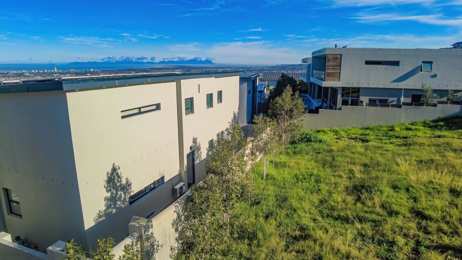 3 Bedroom Property for Sale in Fairhaven Country Estate Western Cape